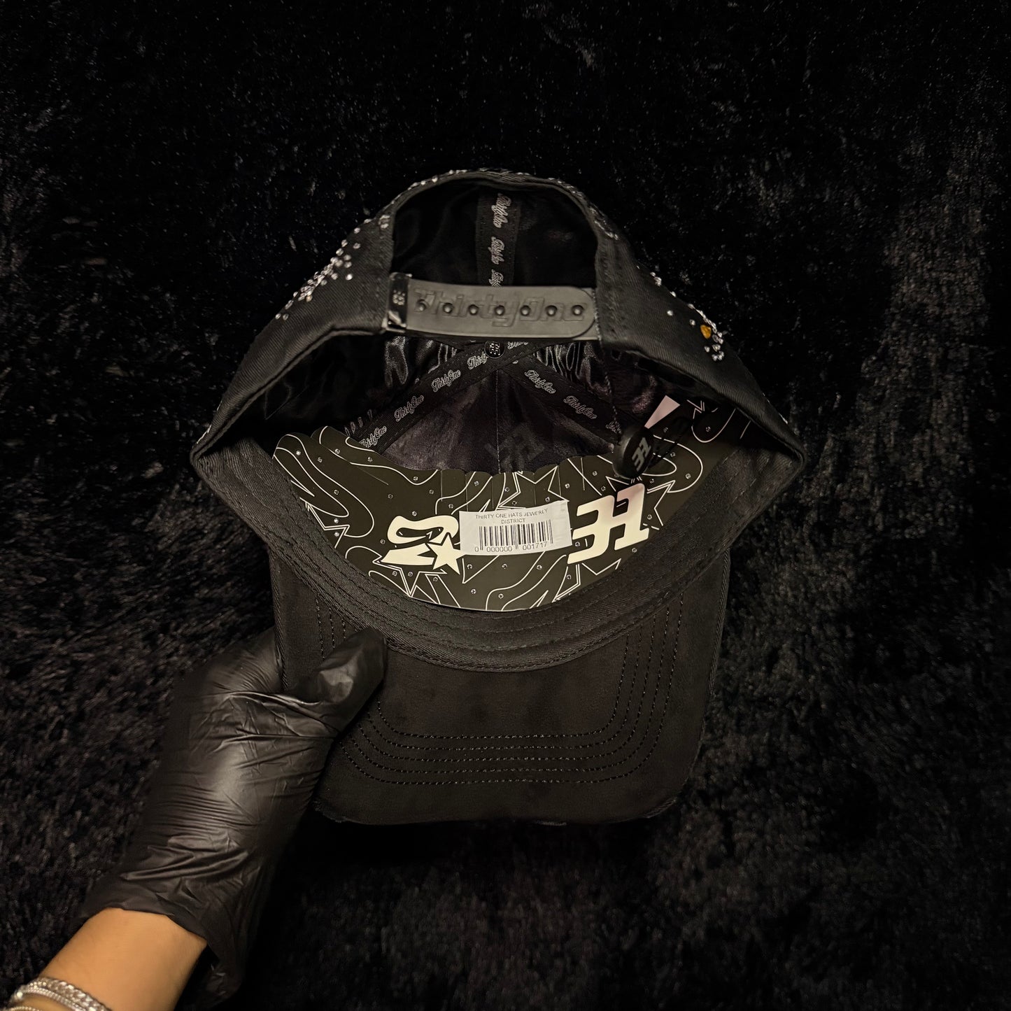 THIRTY ONE HATS SEGUNDO ANIVERSARIO