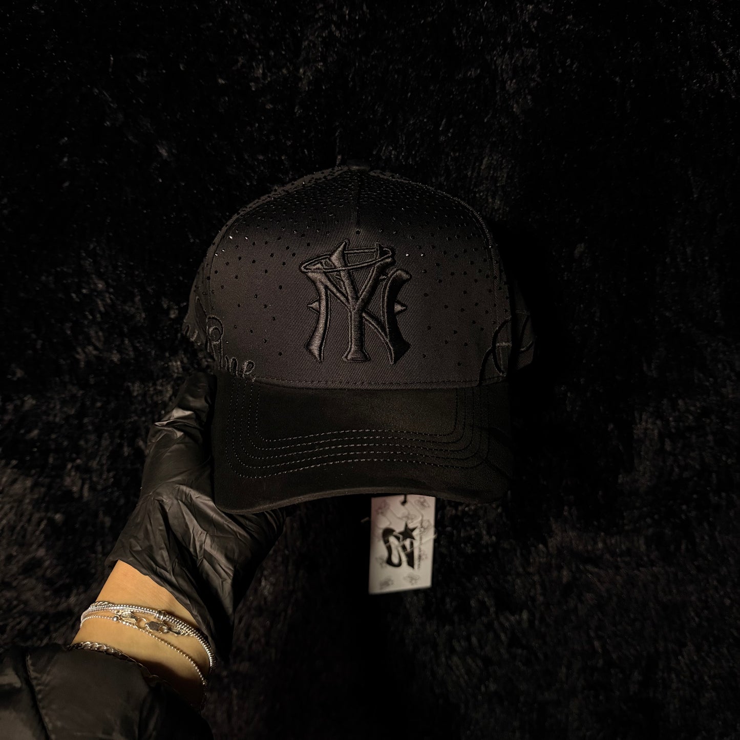 THIRTY ONE HATS FOREVER BLACK