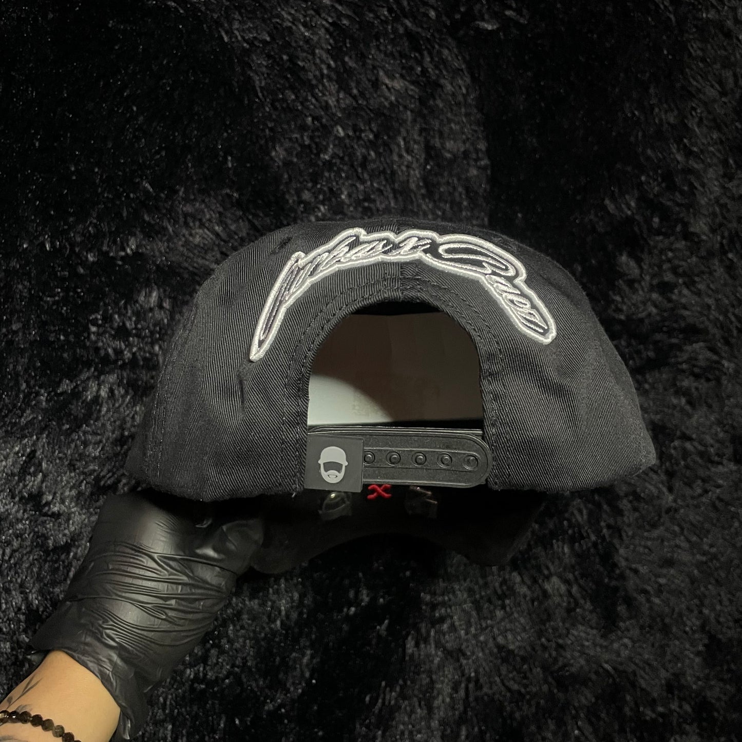 BARBAS HATS X BÁEZ “EL BOSS”